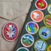 Eagle Scout 邀請函:慶祝您的新 Eagle Scout 的 8 個設計理念