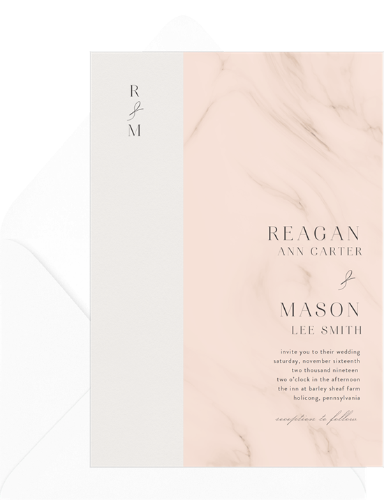 來自 Greenvelope 的淡大理石優雅婚禮請柬